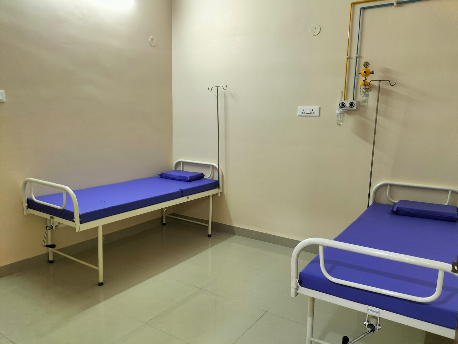 Semi special room
